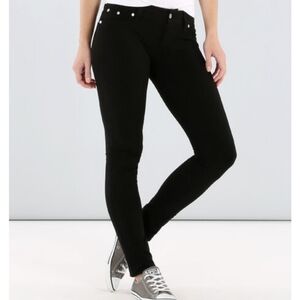 GUESS Skinny fit black stretch pants, 24
